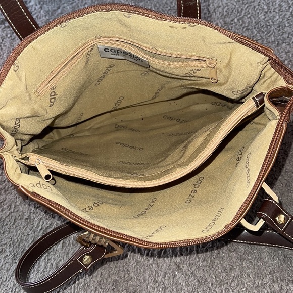 Capezio brown bag - Picture 4 of 7